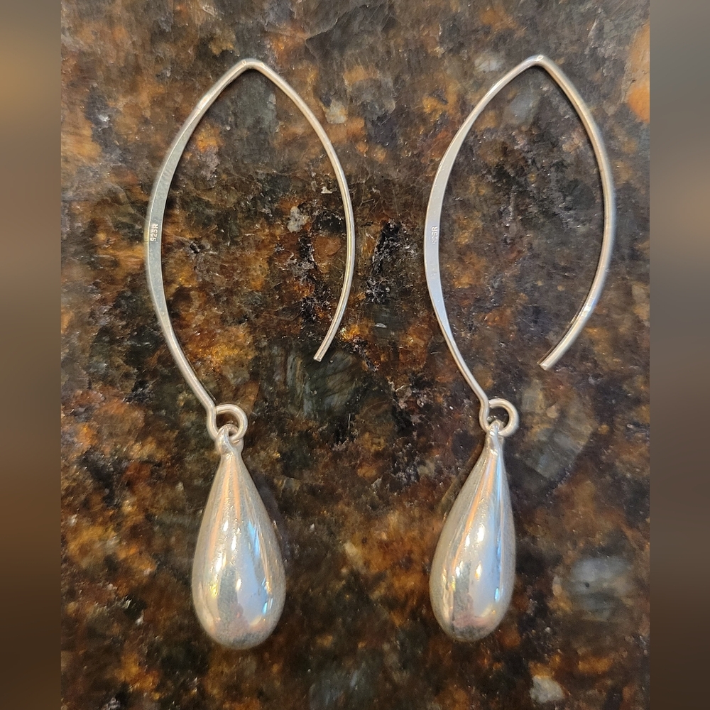 Inspiranza Designs .925 Silver Classy  Teardrop Earrings